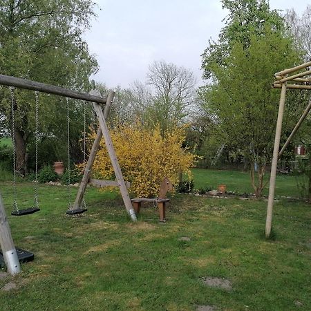 Traum Im Gruenen Apartman Kittendorf Kültér fotó